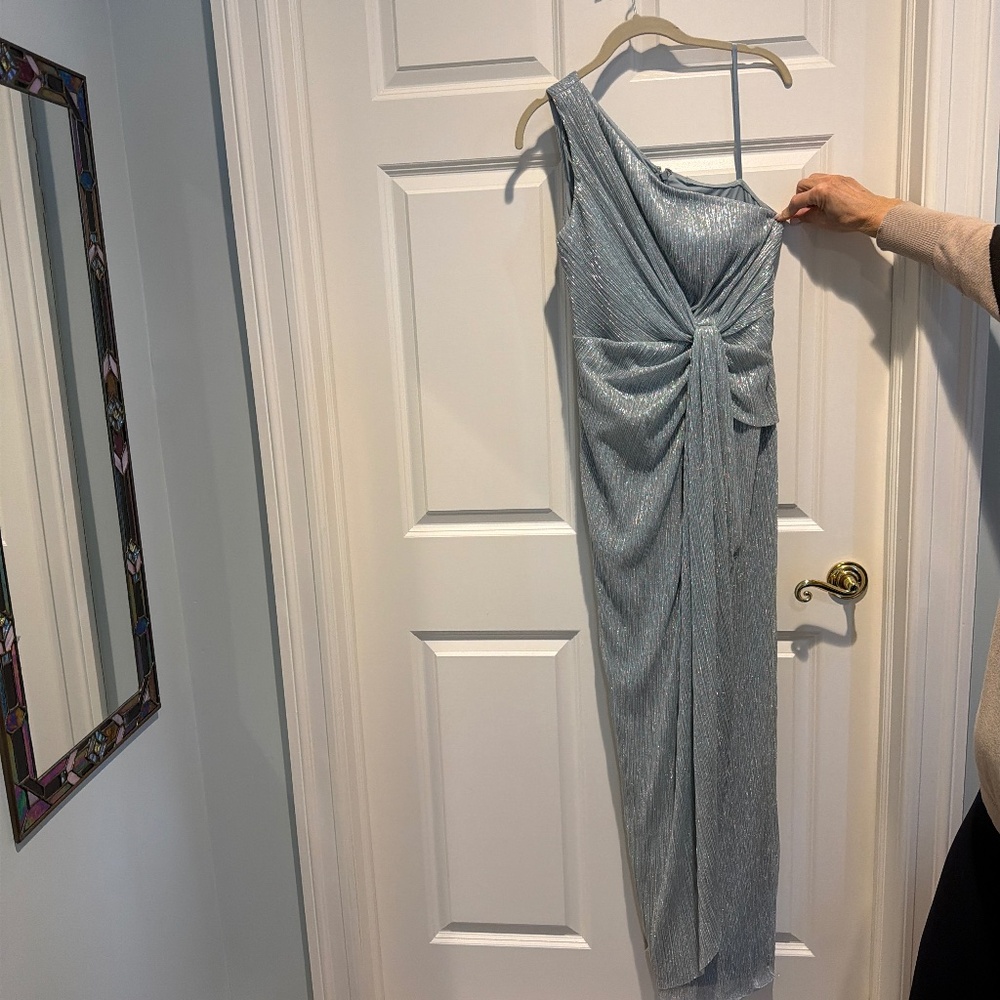 Adrianna Papell one shoulder blue/silver gown in lurex size 6